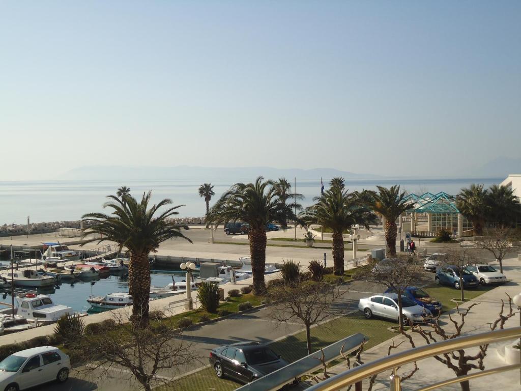 Villa Grgo Apartments Tučepi الغرفة الصورة