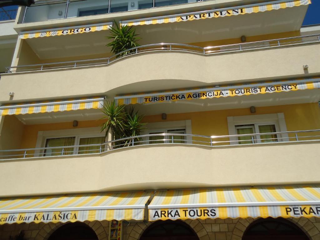 Villa Grgo Apartments Tučepi المظهر الخارجي الصورة