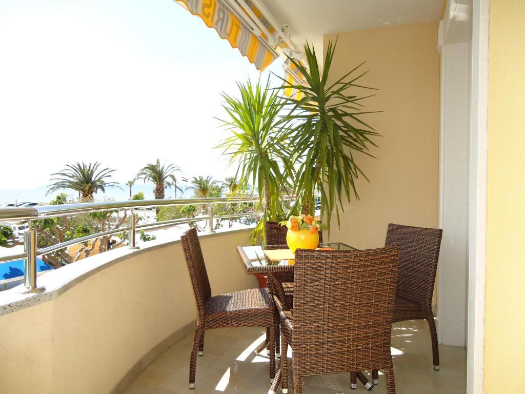 Villa Grgo Apartments Tučepi الغرفة الصورة
