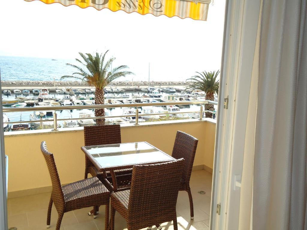 Villa Grgo Apartments Tučepi المظهر الخارجي الصورة