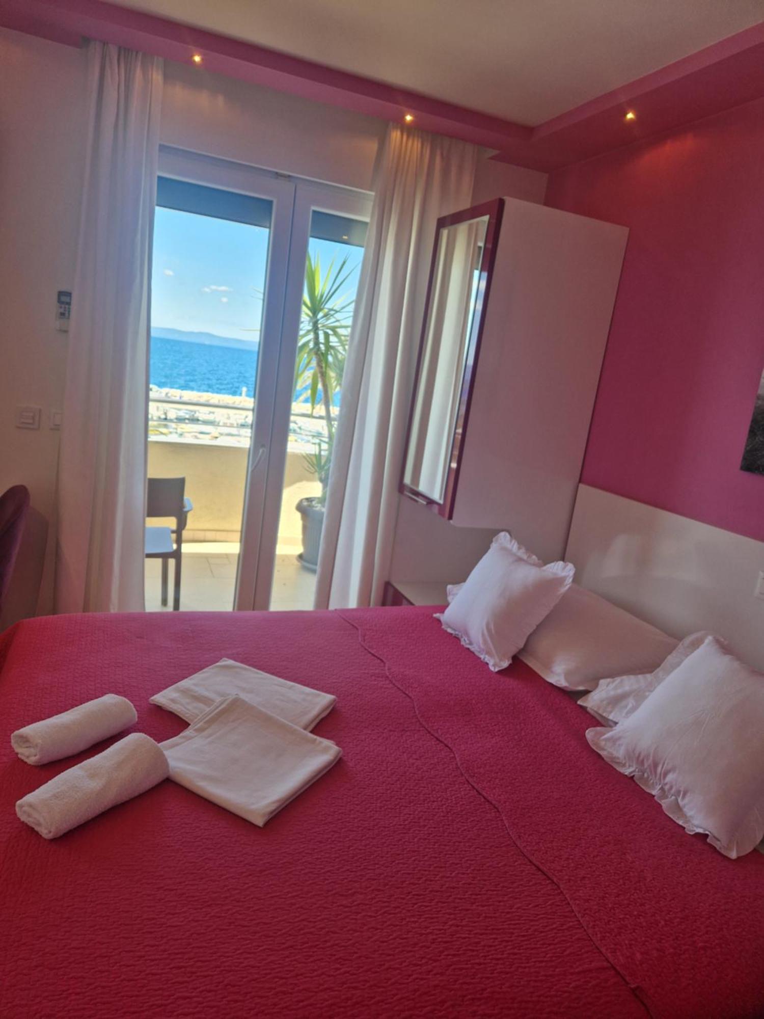 Villa Grgo Apartments Tučepi المظهر الخارجي الصورة