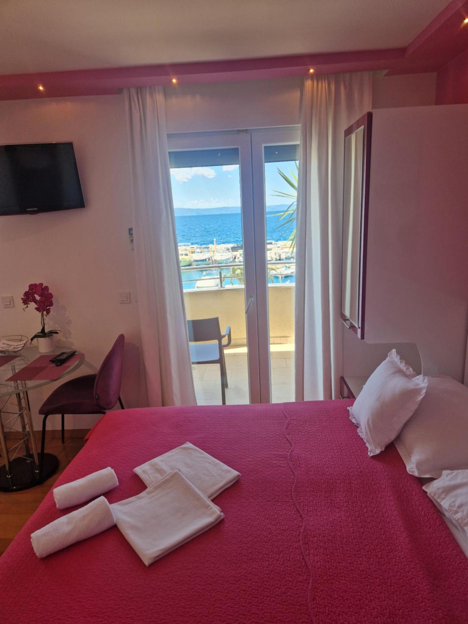 Villa Grgo Apartments Tučepi المظهر الخارجي الصورة