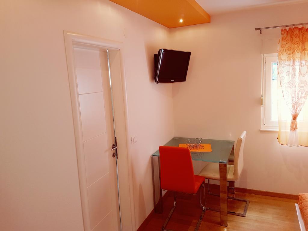 Villa Grgo Apartments Tučepi المظهر الخارجي الصورة