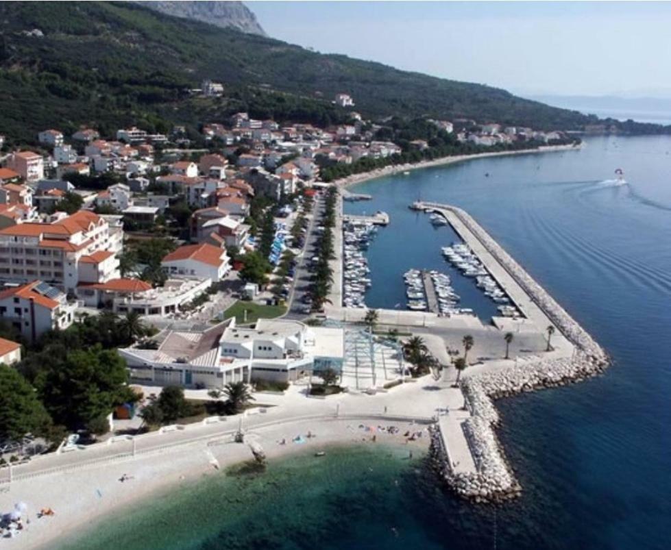 Villa Grgo Apartments Tučepi المظهر الخارجي الصورة